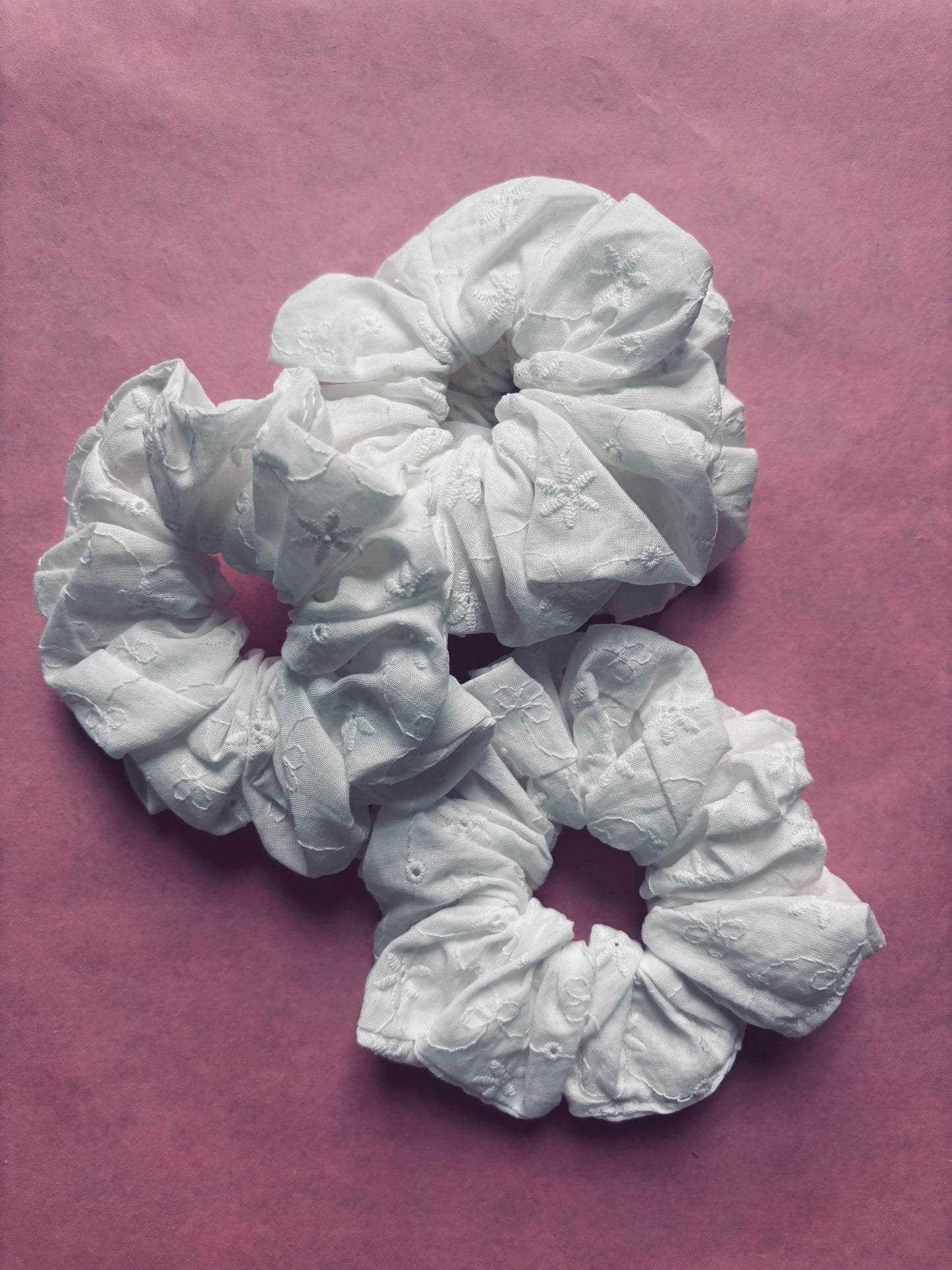 Scrunchie snow