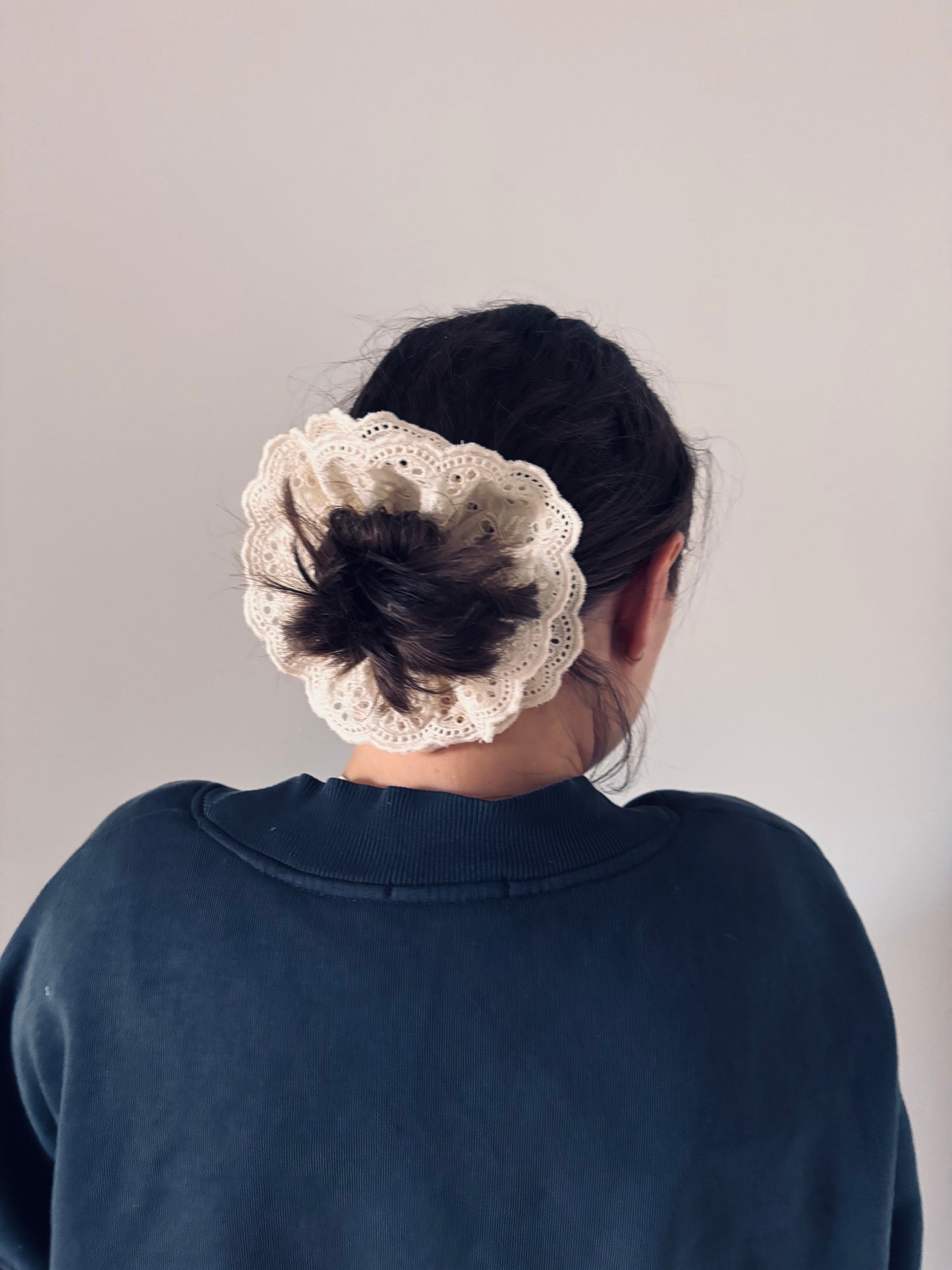 Scrunchie romantic chai