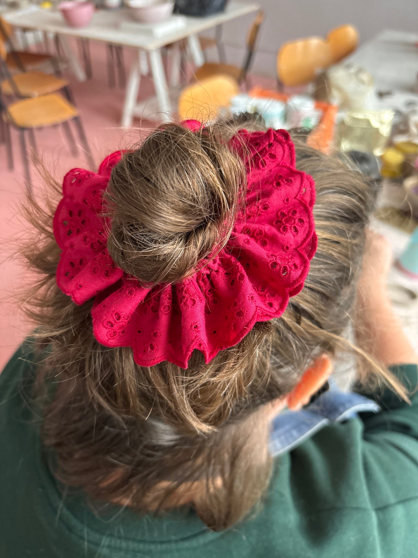 Scrunchie cherry cherry lady