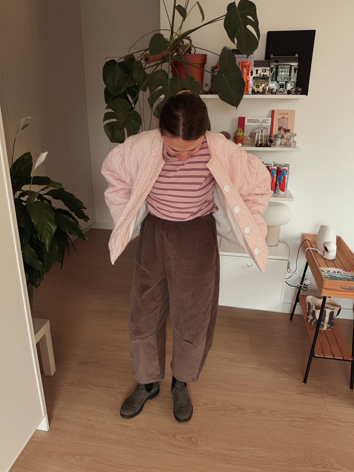 Spodnie barrel Poppi sztruksowe Mokka